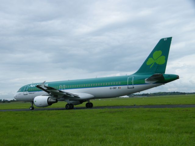 Airbus A320 (EI-DEF) - EI-DEF dep to heathrow august 18 2011