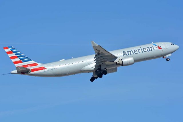 Airbus A330-300 (N273AY) - American Airbus A330-323 N273AY at Phoenix Sky Harbor on January 19, 2018.