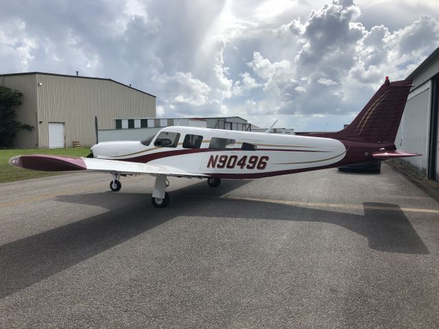 Piper Saratoga (N90496)