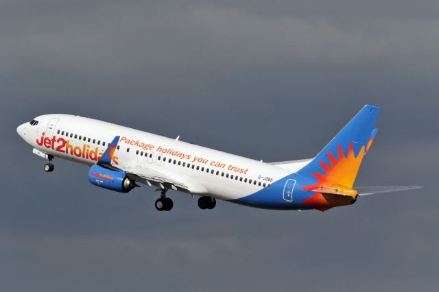 Boeing 737-800 (G-JZBS) - EXS977 departing to Zakynthos, one of the places open during the Covid epidemic.