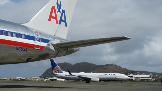 Boeing 737-900 (N66814)