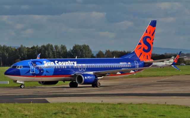 Boeing 737-800 (N820SY) - sun country b737-8 n820sy arriving in shannon 12/10/15.