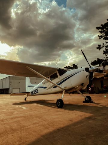 Cessna Skywagon (N6325E)