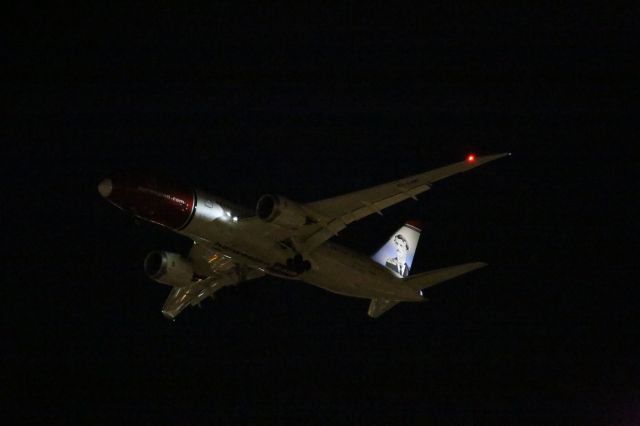 Boeing 787-8 —