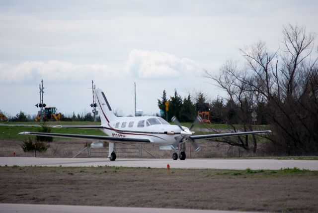 Piper Malibu Mirage (N388TW) - Piper Meridian Take-Off