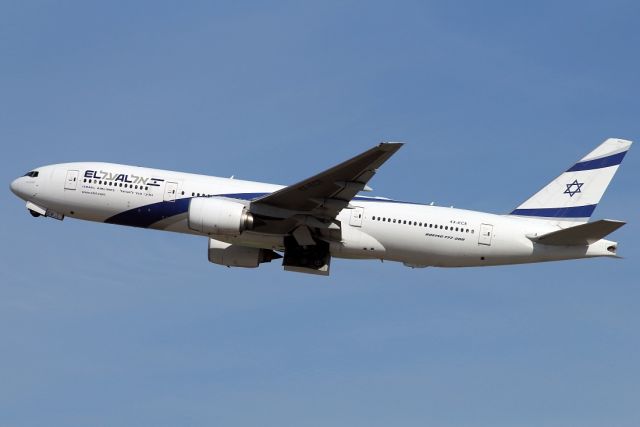 Boeing 777-200 (4X-ECE) - 14/02/2020: Flight to London, duration was 04h59m.