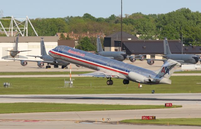 McDonnell Douglas MD-80 (N9629H)