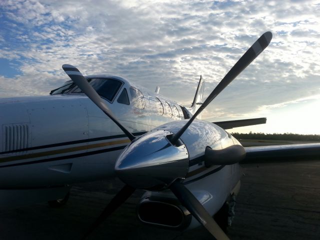 Beechcraft King Air 90 (N12WE) - Morning flight 