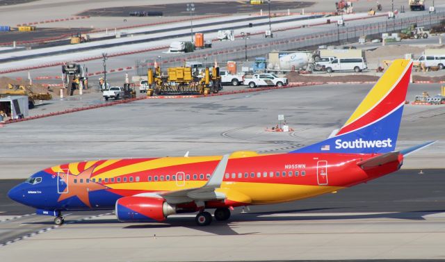 Boeing 737-700 (N955WN)