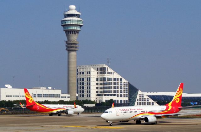 Boeing 737-700 (B-6062) - B-6062 Hainan Airlines  Bejing, China