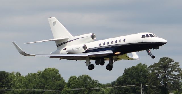 Dassault Falcon 50 (N711HT) - A 1982 model Dassault-Breguet Falcon 50 departing Tuscaloosa National Airport, AL - June 25, 2021.