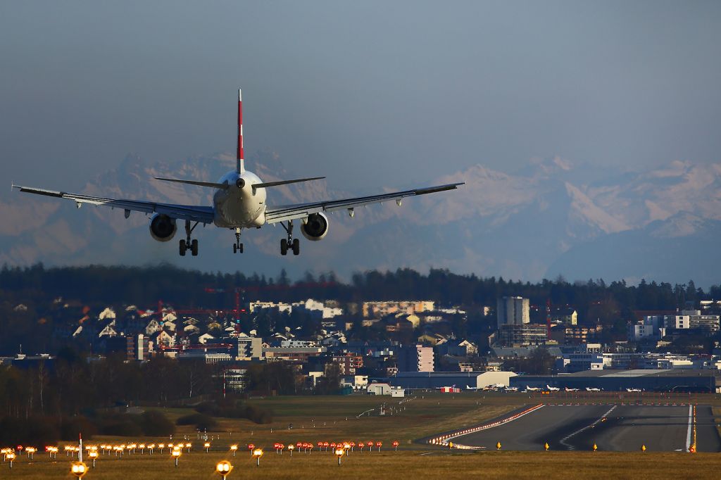 Airbus A320 —