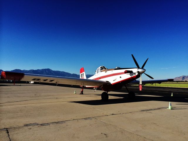 AIR TRACTOR Fire Boss (N8524H)