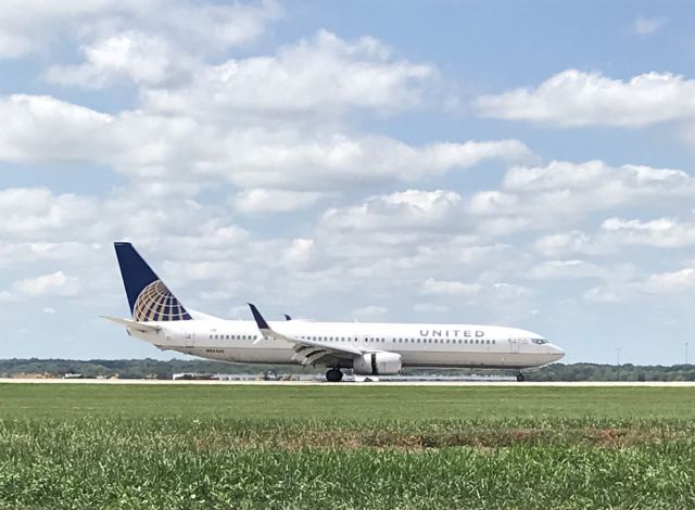 Boeing 737-900 (N34460)