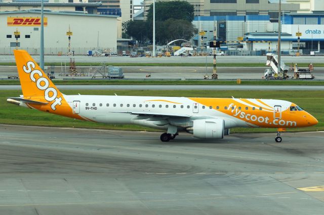 Embraer E190-E2 (9V-THD)