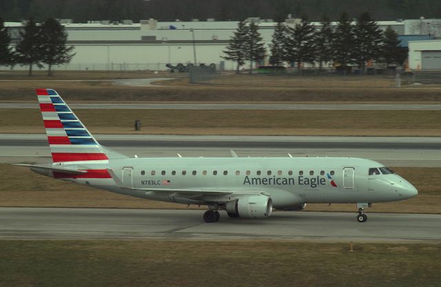 Embraer ERJ 175 (N783LC) - 2/9/25 taxiing E to gate after landing 28R