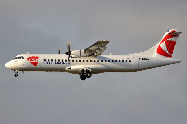 Aerospatiale ATR-72-500 (F-GRPK) - Kystvejen RWY22Lbr /Photo from 2012