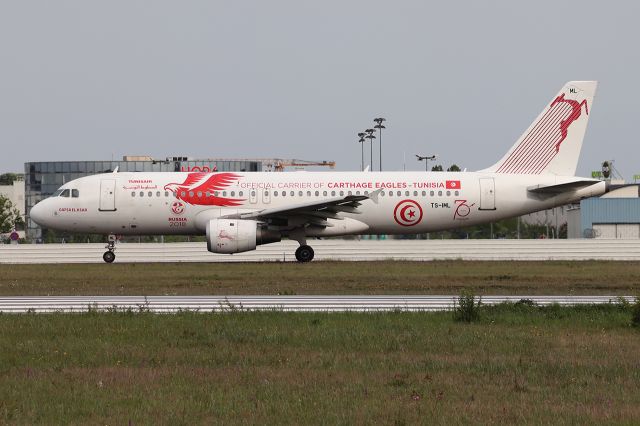 Airbus A320 (TS-IML)