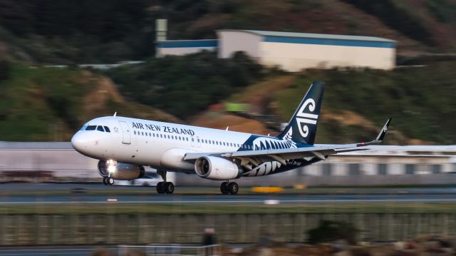 ZK-OXE — - ZK-OXE touching down at runway 34 