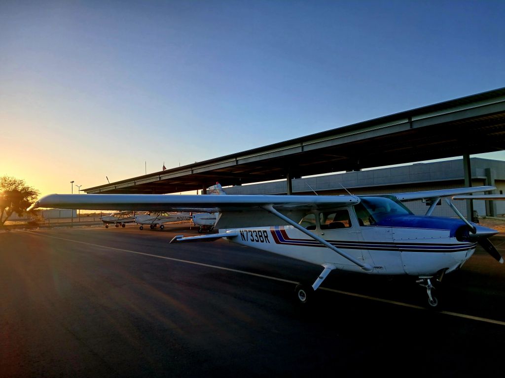 Cessna Skyhawk (N733BR)