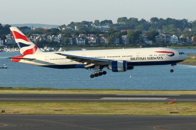 Boeing 777-200 (G-VIIL) - Speedbird 203 from Lomdon arriving on 15R