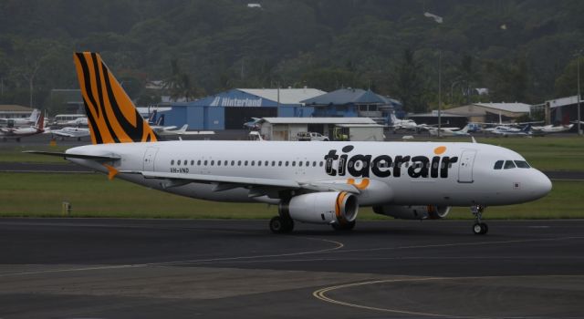 Airbus A320 (VH-VND) - In new Tiger scheme.