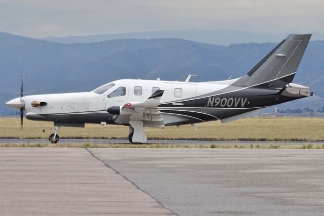 Socata TBM-700 (N900VV)