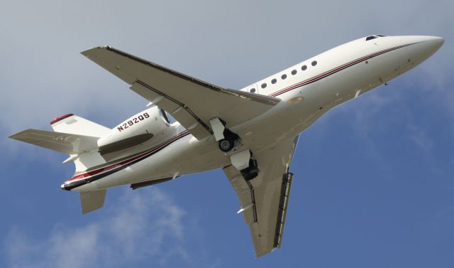 Dassault Falcon 2000 (N292QS)