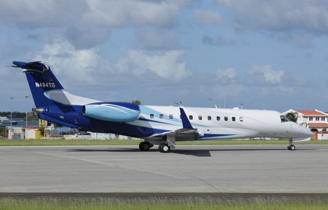 Embraer Legacy 600/650 (N494TG)