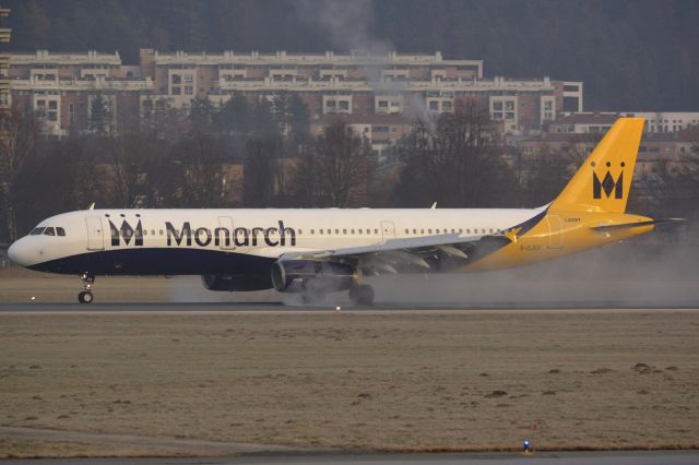 Airbus A321 (G-OJEG)