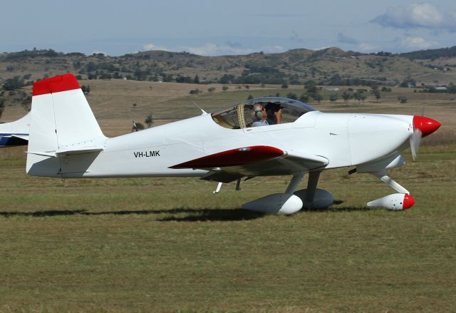 Vans RV-6 (VH-LMK)