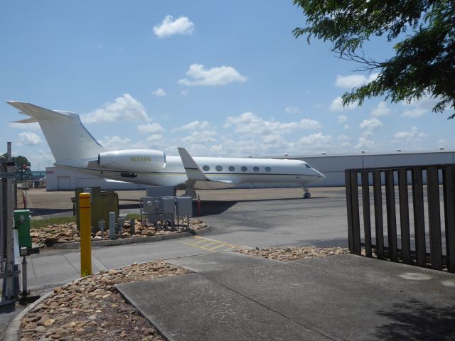 Gulfstream Aerospace Gulfstream V (N132SD)