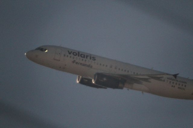 Airbus A320 (N512VL) - DEPARTURE 27 MMTJ