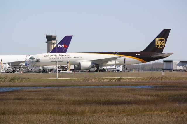 N429UP — - UPS Cargo Jet (N429UP) sitting on tarmac at Southwest Florida International Airport