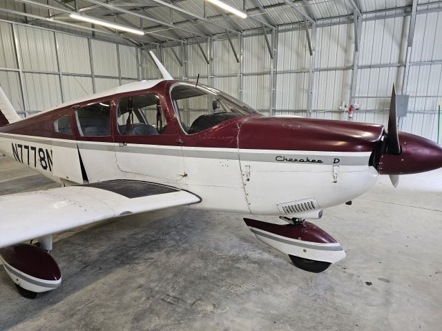 Piper Cherokee (N7778N)