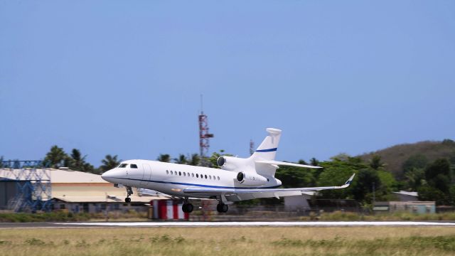 Dassault Falcon 7X (N999PN)