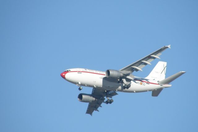 Airbus A310 (T221) - LINCE arrival at LETO (2021)