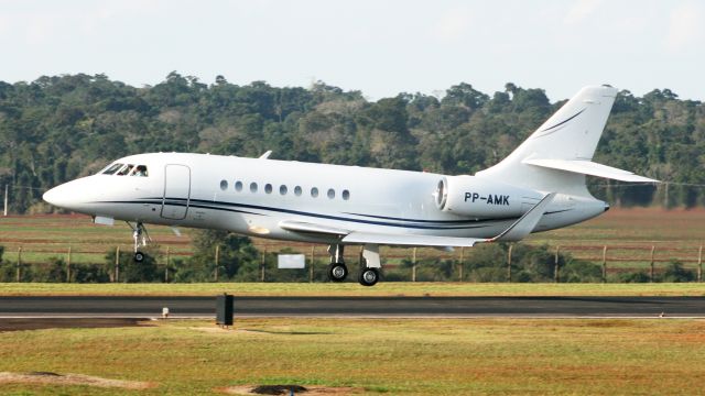 Dassault Falcon 2000 (PP-AMK)