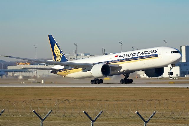 Boeing 777-200 (9V-SWL)