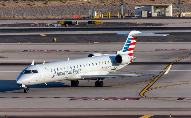 Canadair Regional Jet CRJ-700 (N630SK)