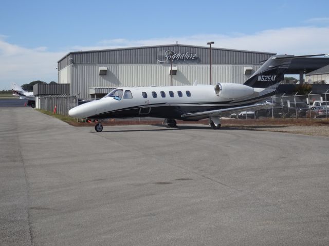 N525AY —