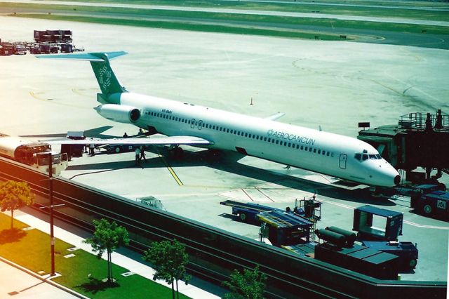 McDonnell Douglas MD-83 (VP-BWH) - early 1990s photo of a charter AeroCancun MD-82 at San Jose then new Terminal A. These flights did not last very long at SJC. This is the only photo I got.