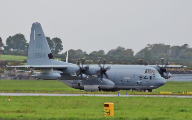 Lockheed C-130 Hercules (16-6514) - usm kc-130j 166514 dep shannon 23/9/15.