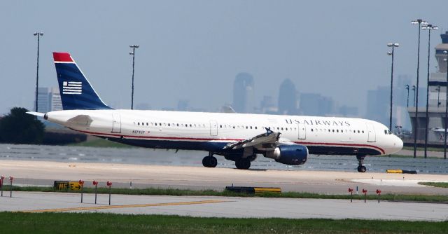 Airbus A321 (N173US)