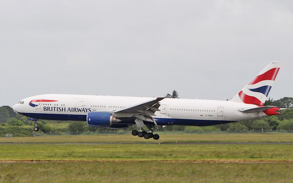Boeing 777-200 (G-YMMJ) - british airways b777-236er g-ymmj landing at shannon for wifi fitting 14/6/18.