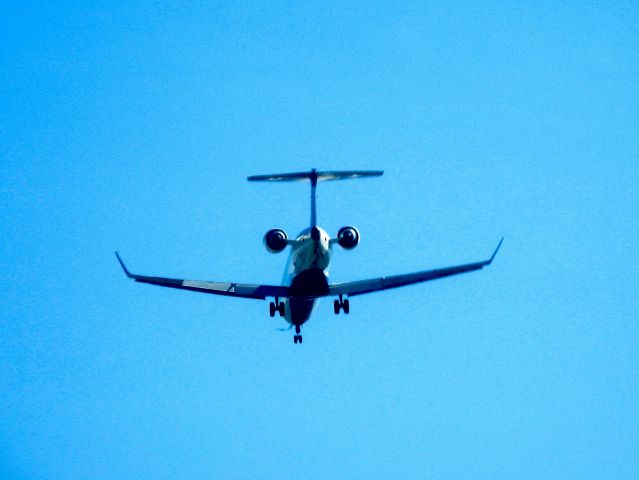 Canadair Regional Jet CRJ-900 (N678CA) - EDV3448 MEM-LGA