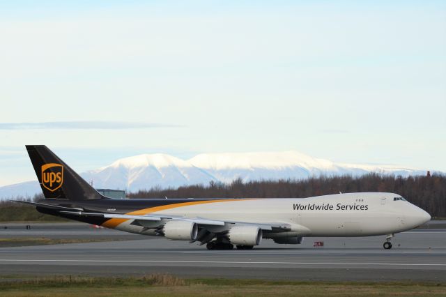 BOEING 747-8 (N611UP)