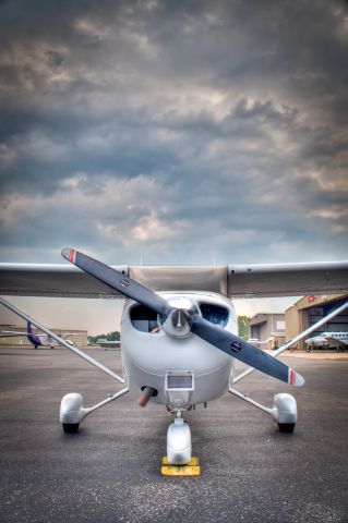 Cessna Skyhawk (N20239)