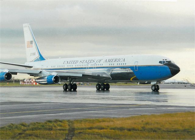 Boeing 707-100 (62-7000)