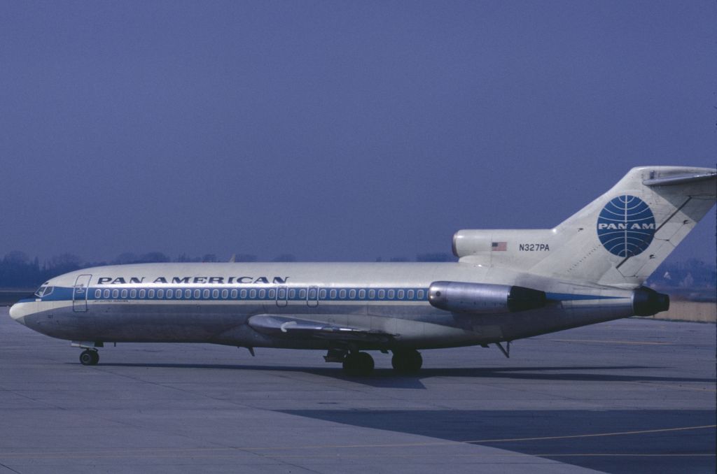 Boeing 727-100 (N327PA) - April 1969 at Düsseldorf (EDDL)